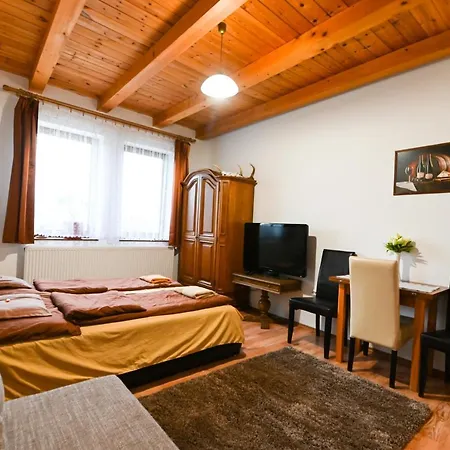Kekszilva Vendeghaz Guest house 3*