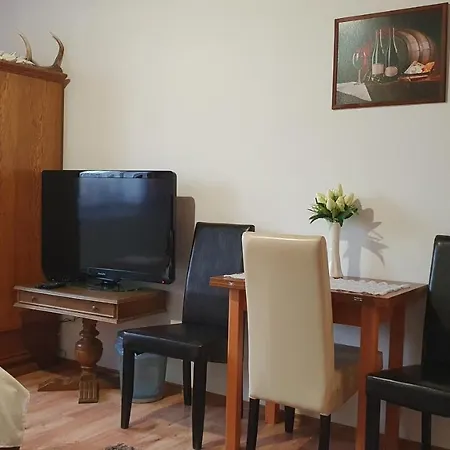 Kekszilva Vendeghaz 3*