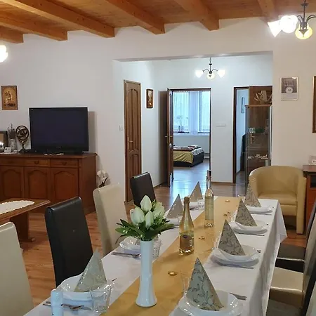 Kekszilva Vendeghaz 3*