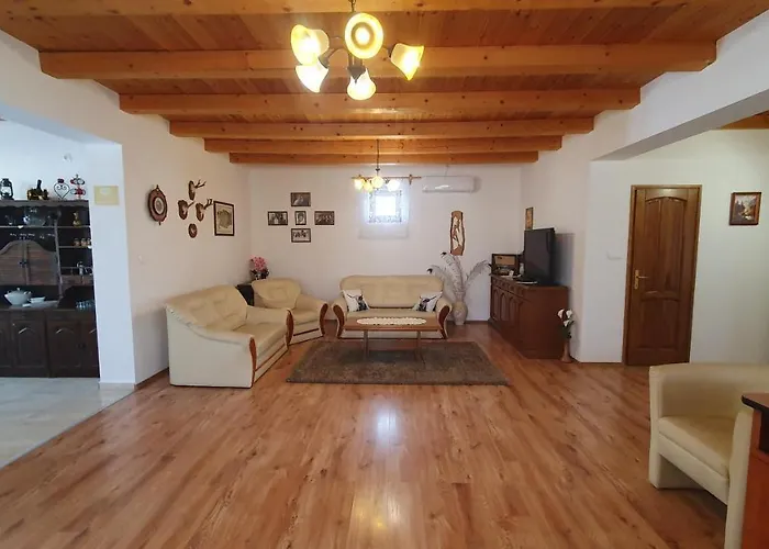 Kekszilva Vendeghaz Penzion 3*